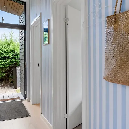 3 Bedroom Stunning In Holiday home *