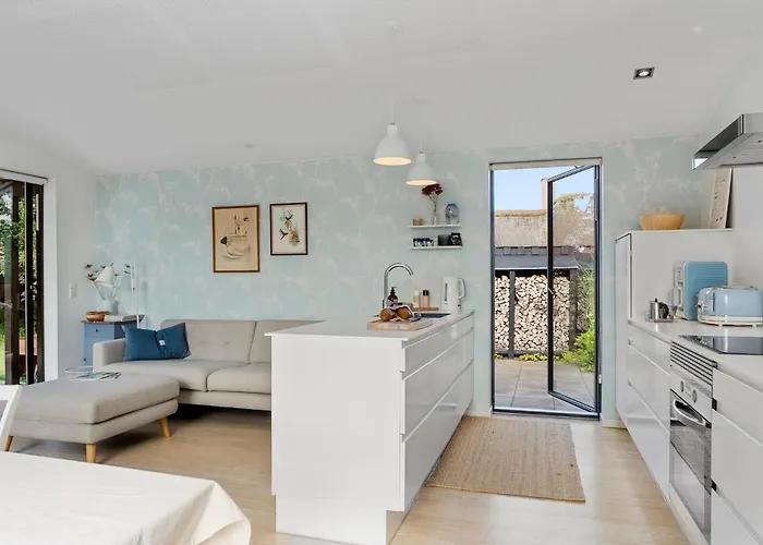 Nyaraló 3 Bedroom Stunning In *