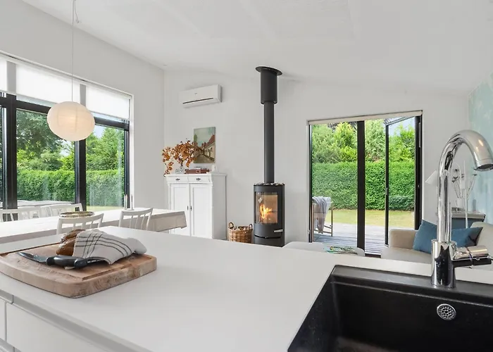 3 Bedroom Stunning In Børkop